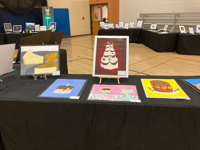 FHS/FHJHS Art Exhibit 2022 - Photo Number 41